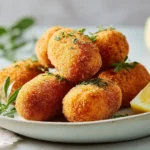 Délicieuses croquettes de poisson au Airfryer, croustillantes à l'extérieur et fondantes à l'intérieur.